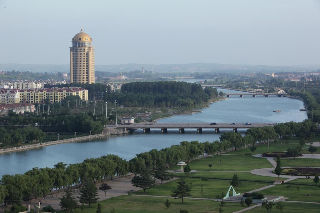 Golden Mountain International Hotel Lajjang Kültér fotó