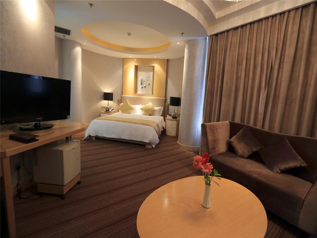 Golden Mountain International Hotel Lajjang Kültér fotó